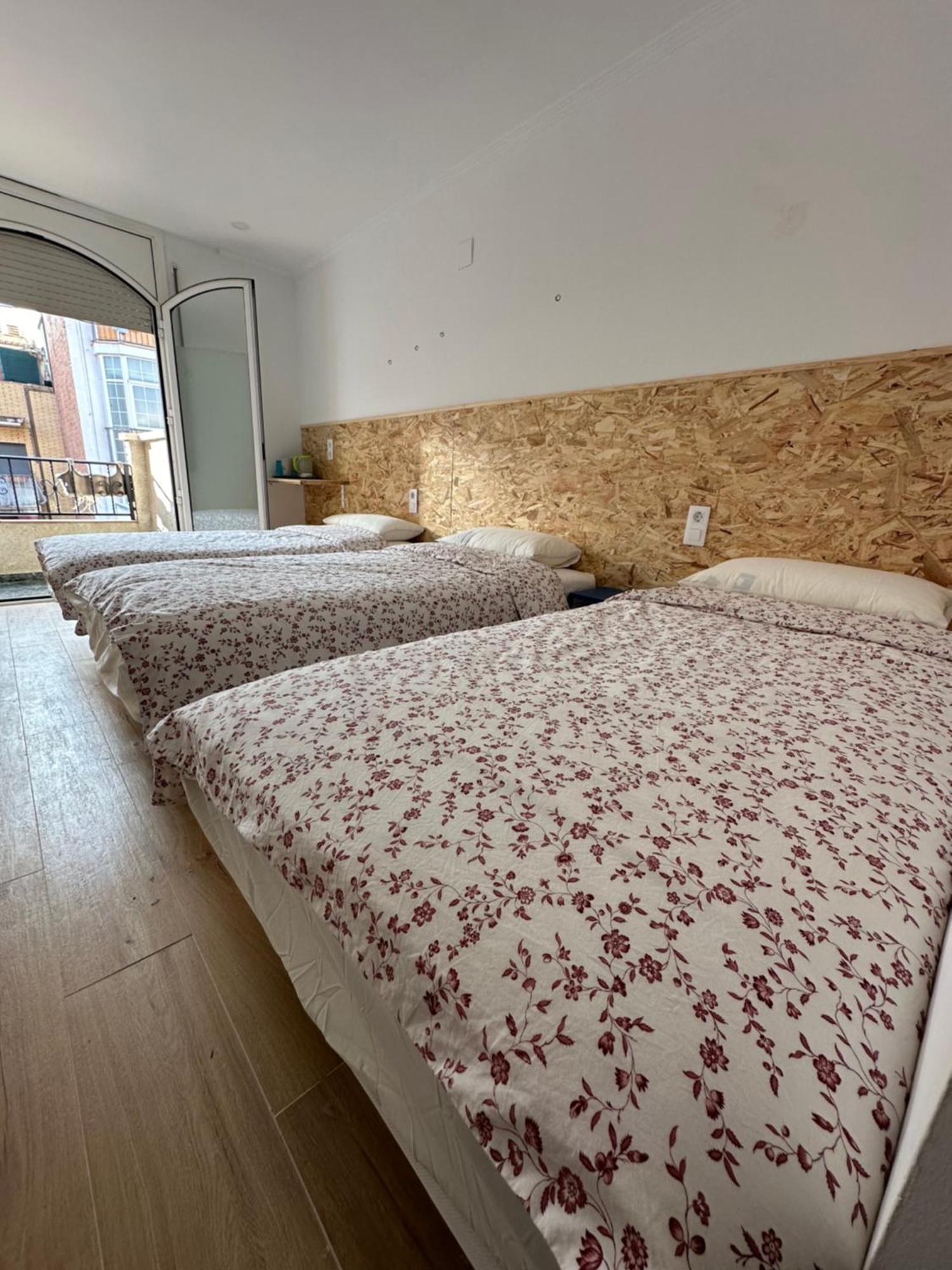 Fudodo舒适3 Beds Hotel L'Hospitalet de Llobregat Exterior photo